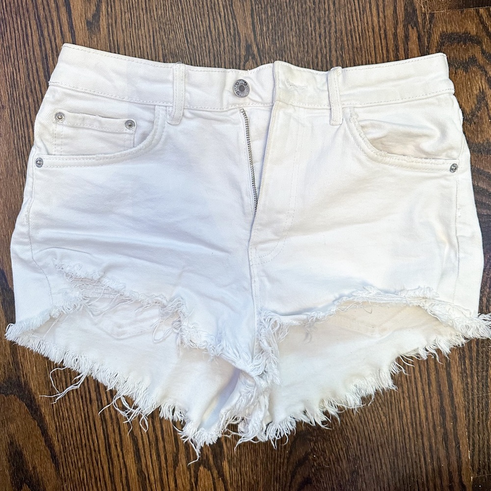Zara White Jeans style 8197/111/250/38 size 6